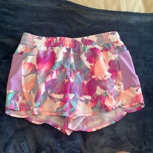 Girls athletic multicolor shorts. Size 10/12